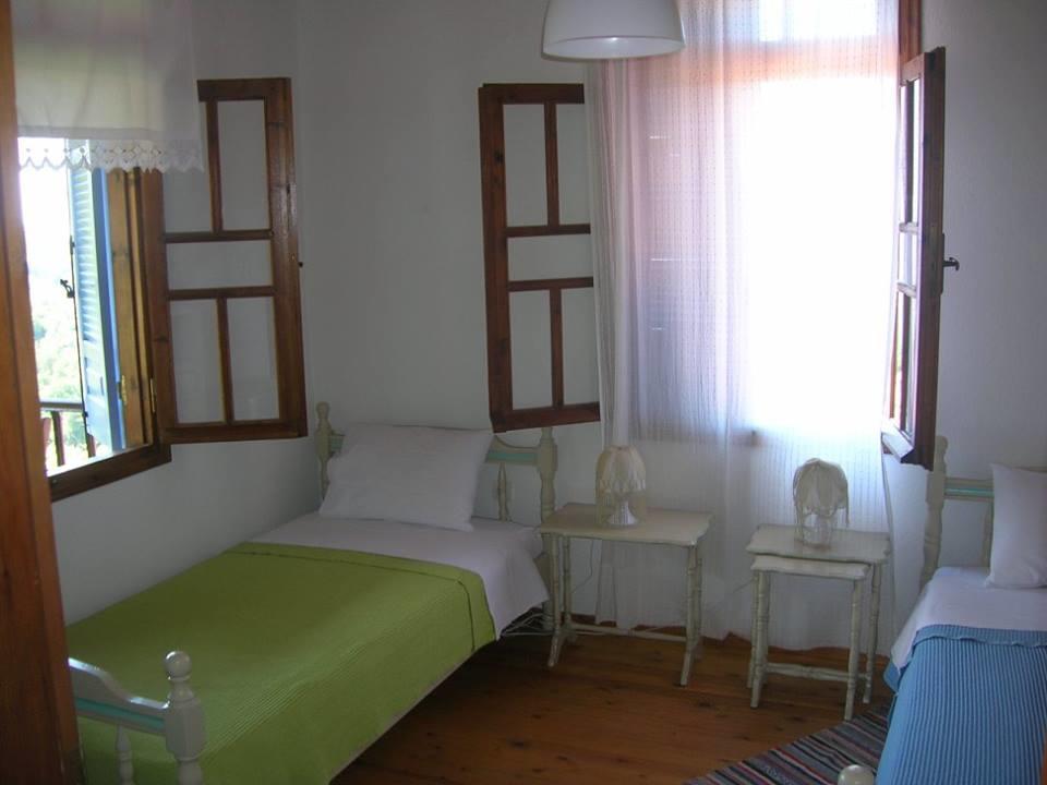 Gasthaus Athina'S House Skala Sotiros Exterior foto