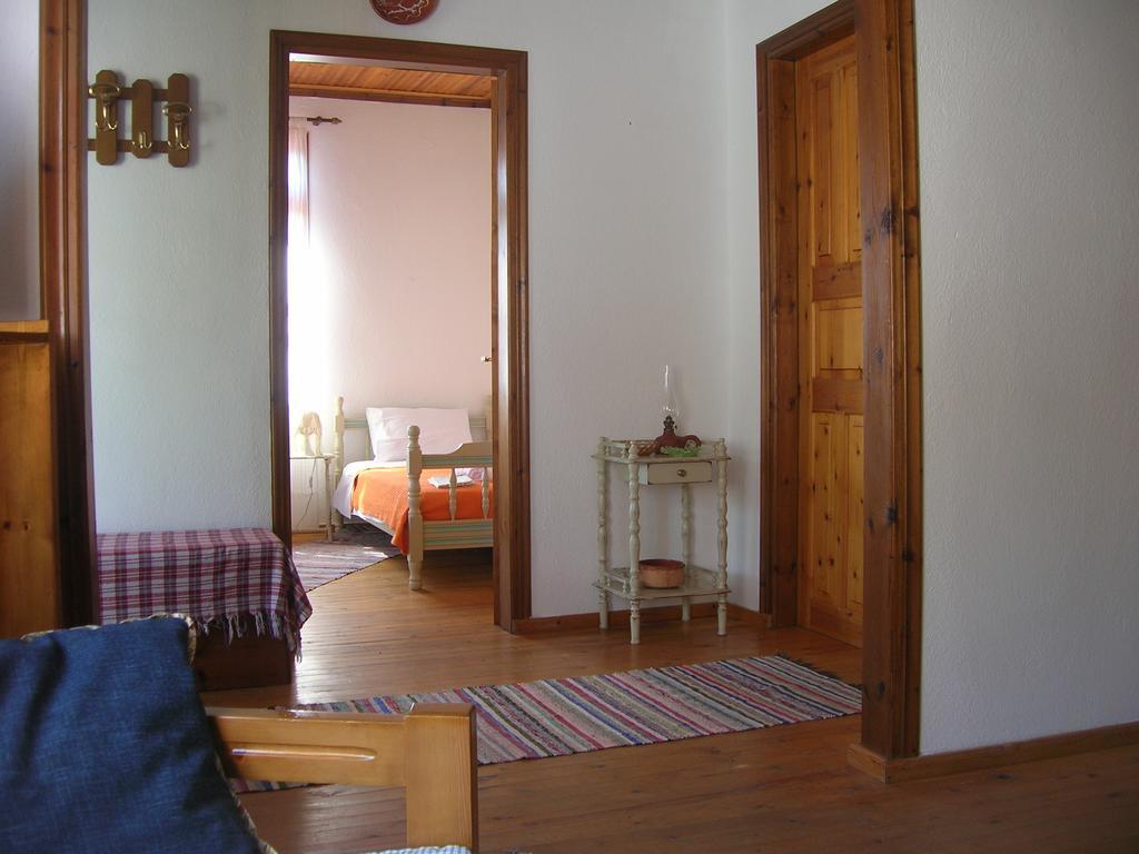 Gasthaus Athina'S House Skala Sotiros Exterior foto