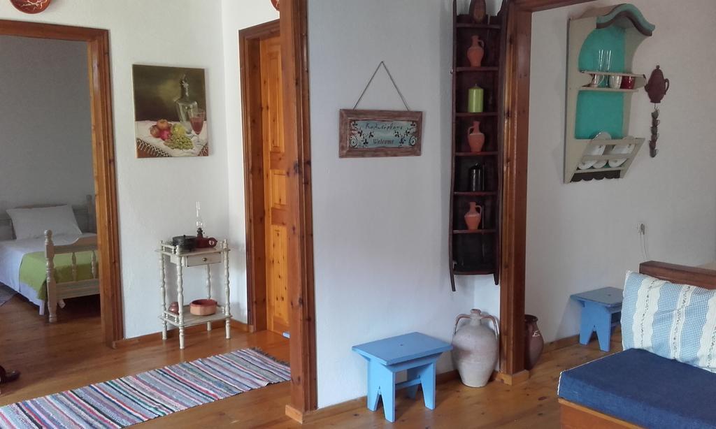 Gasthaus Athina'S House Skala Sotiros Exterior foto