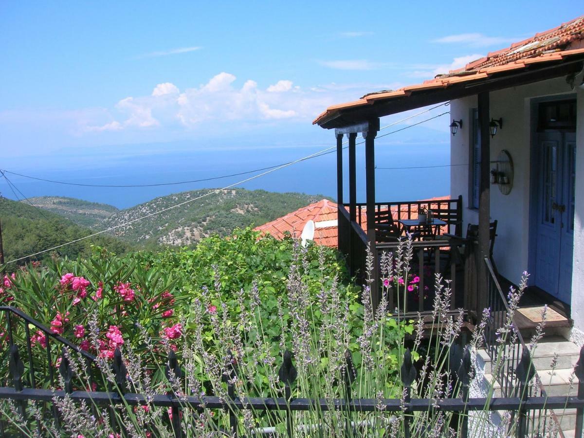 Gasthaus Athina'S House Skala Sotiros Exterior foto